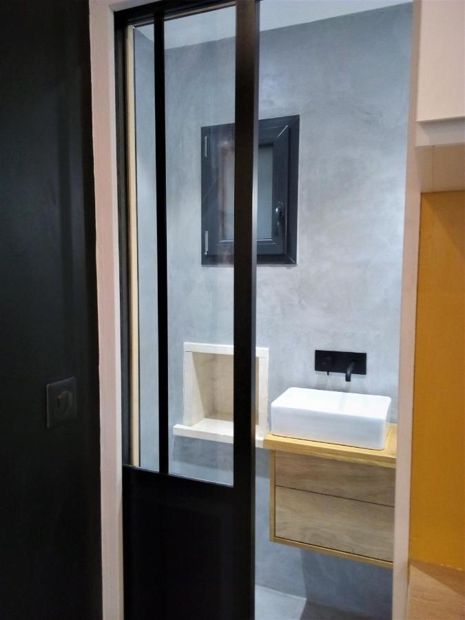 Le Petit Studio - 15 M2 - Centre Ville - Sorgue A 50 M LʼIsle-sur-la-Sorgue Dış mekan fotoğraf